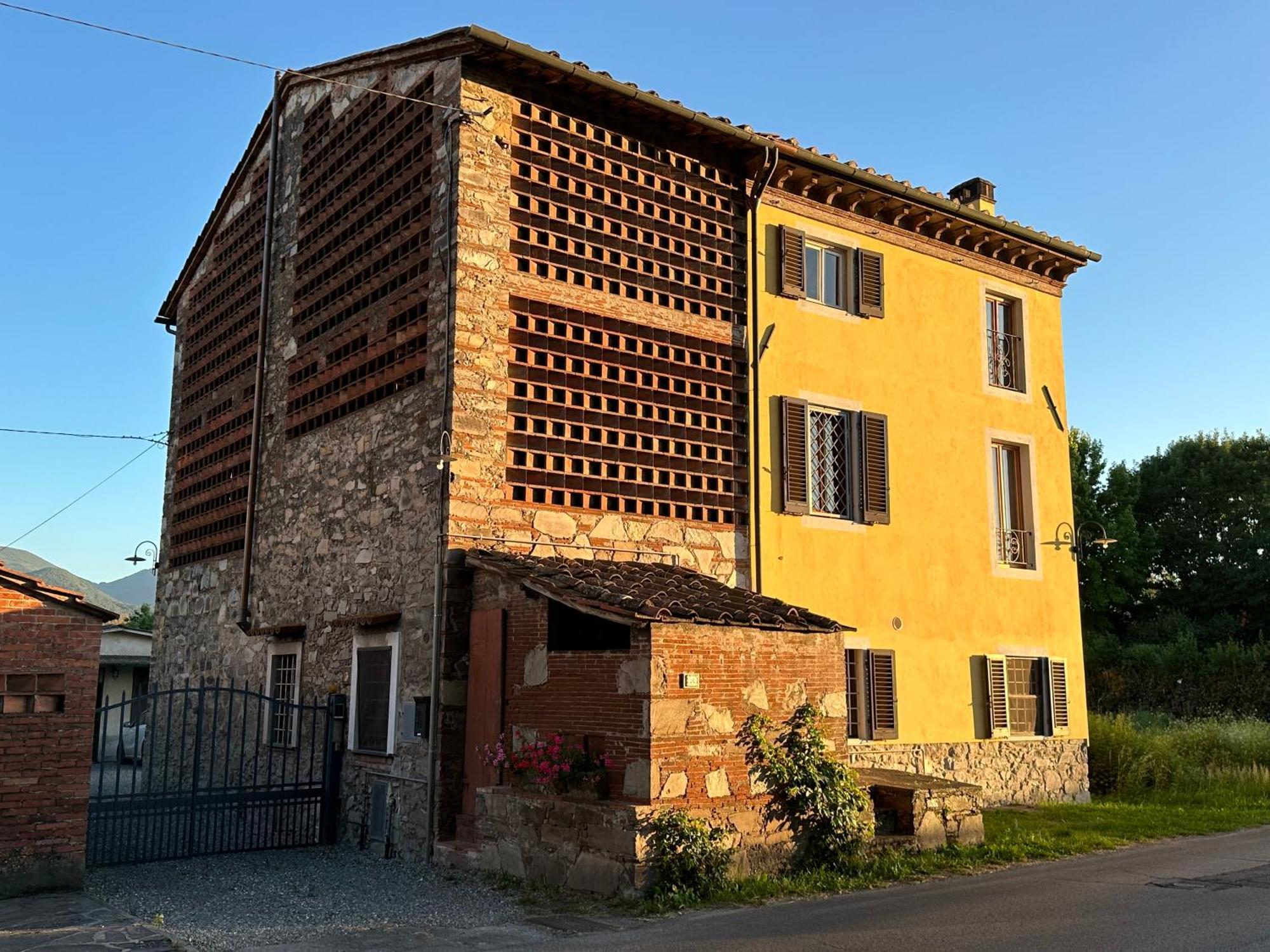 B&B Toringo Capannori Exterior photo