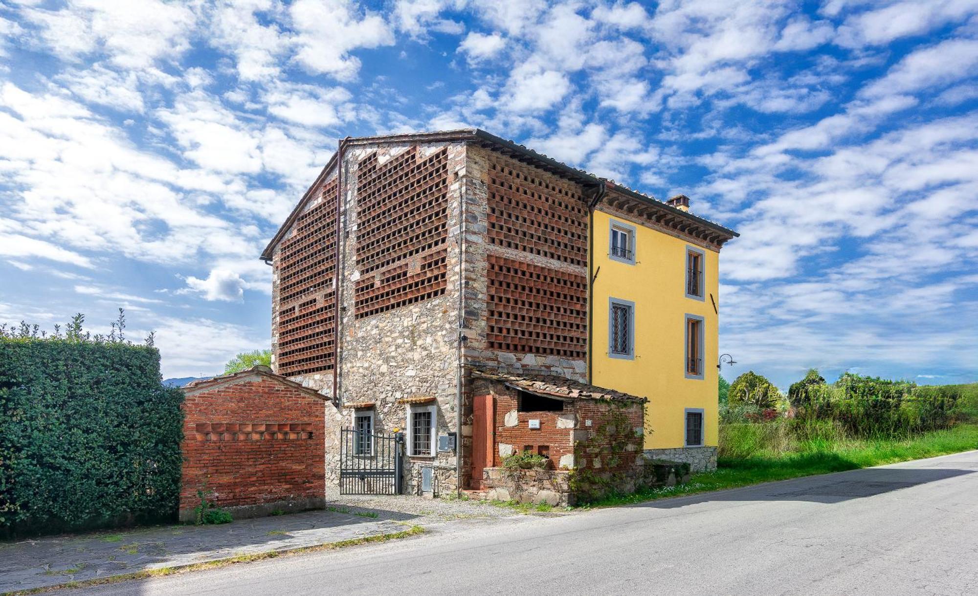 B&B Toringo Capannori Exterior photo