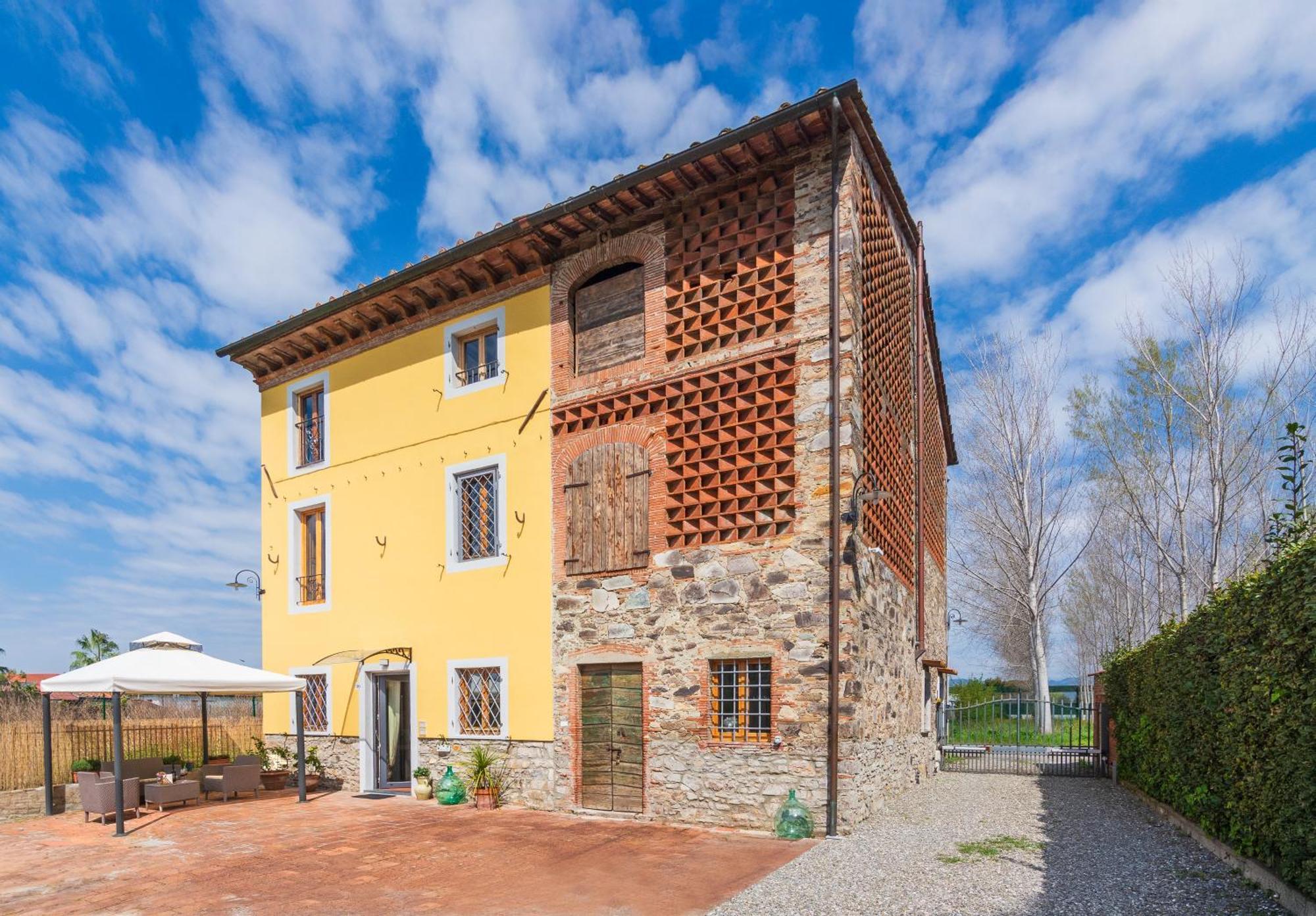 B&B Toringo Capannori Exterior photo